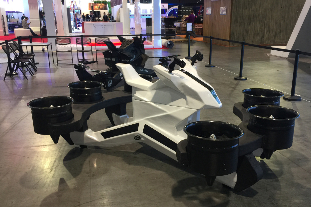 Hover Scorpion with ducted fans Hover Scorpion with ducted fans